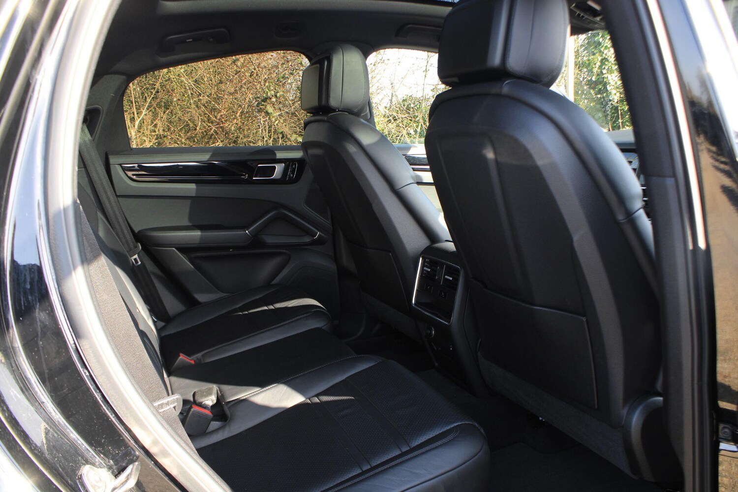 Used Porsche Cayenne for sale - 77940521: Photo 11