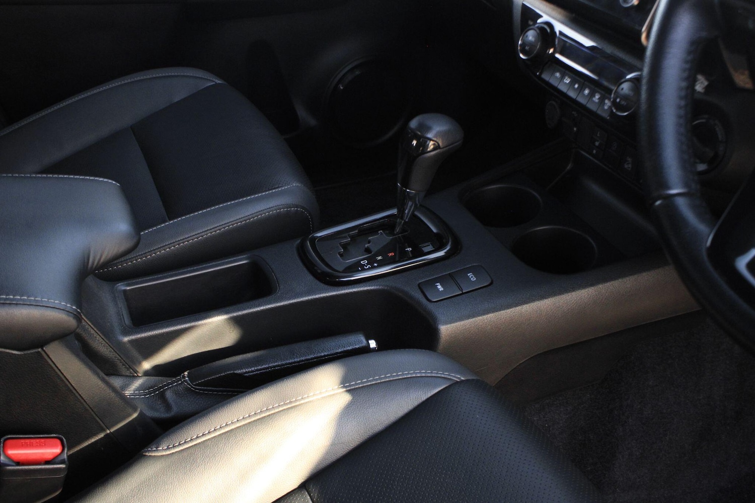 Used Toyota Hilux 2022 for sale - 76898972: Photo 23