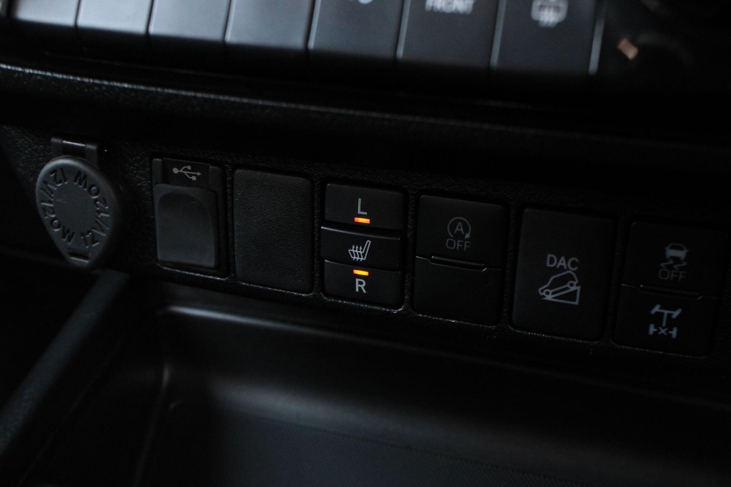 Used Toyota Hilux 2022 for sale - 76898972: Photo 24