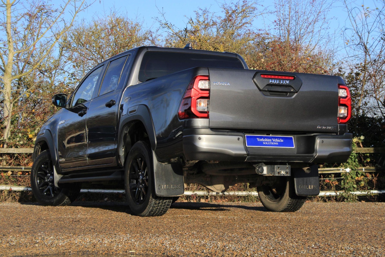 Used Toyota Hilux 2022 for sale - 76898972: Photo 3