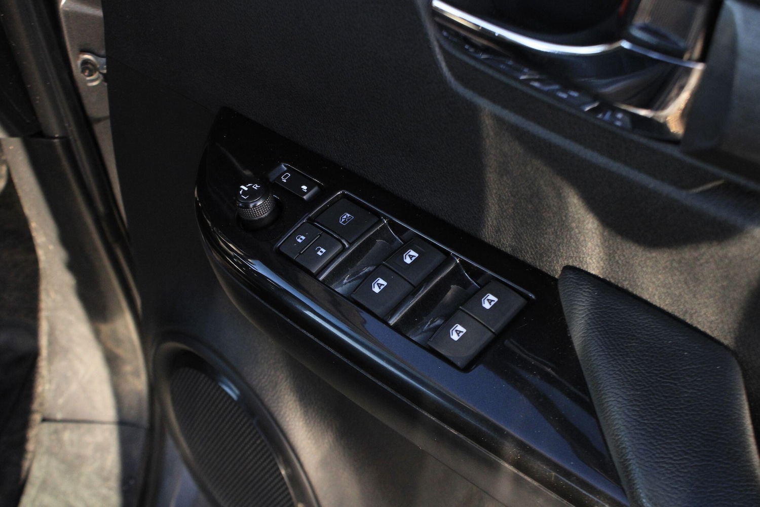 Used Toyota Hilux 2022 for sale - 76898972: Photo 33