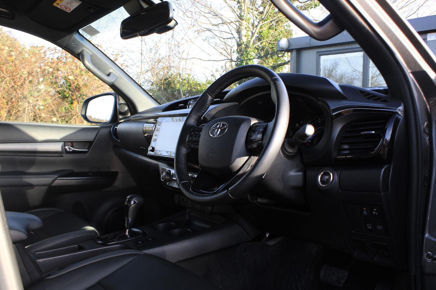 Used Toyota Hilux 2022 for sale - 76898972: Photo 5