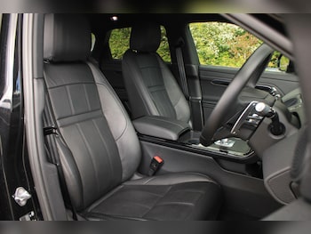 Used Land Rover Range Rover Evoque 2021 for sale - 78504137: Photo