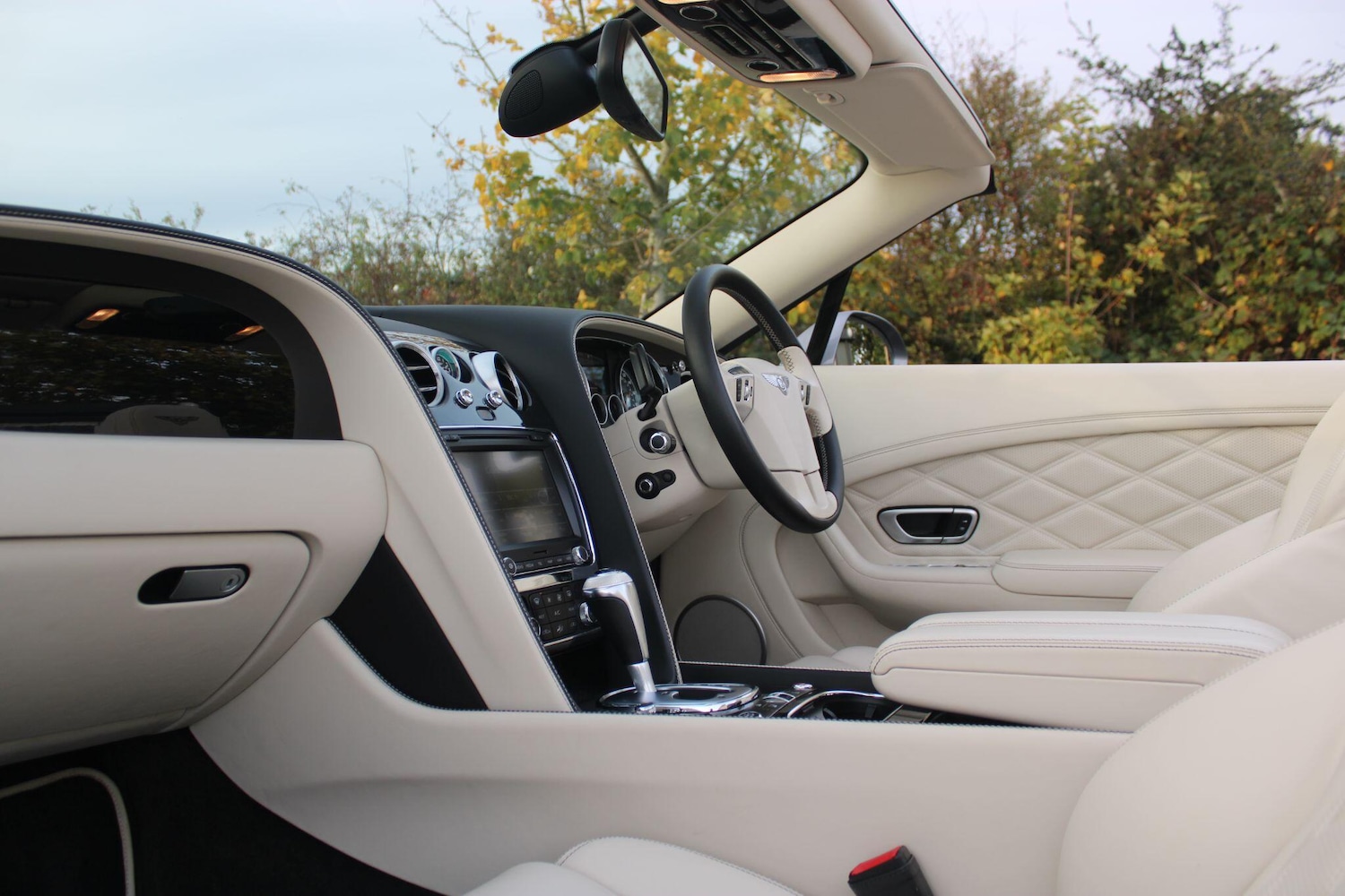 Used Bentley Continental 2014 for sale - 76371103: Photo 21