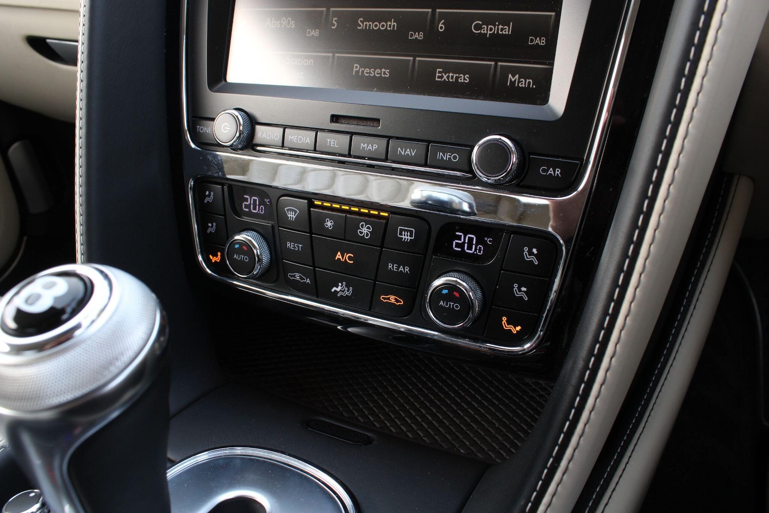 Used Bentley Continental 2014 for sale - 76371103: Photo 22