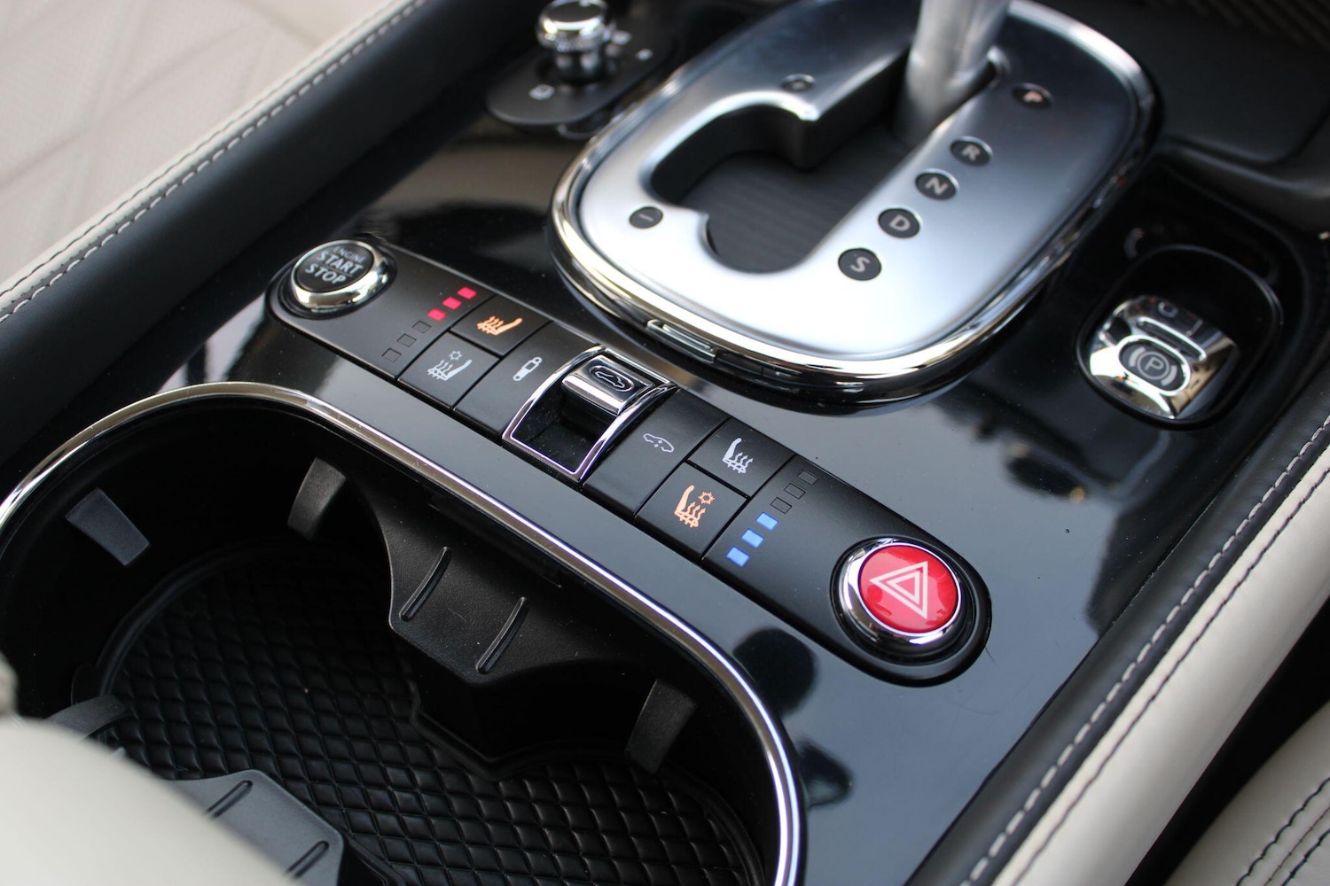 Used Bentley Continental 2014 for sale - 76371103: Photo 25