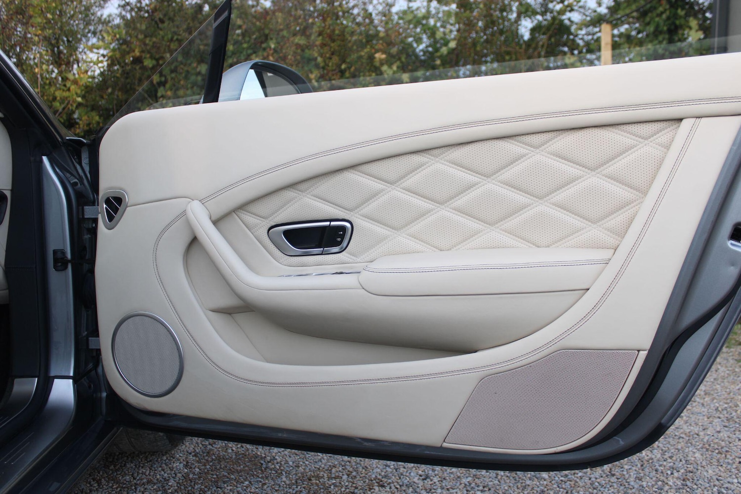 Used Bentley Continental 2014 for sale - 76371103: Photo 34