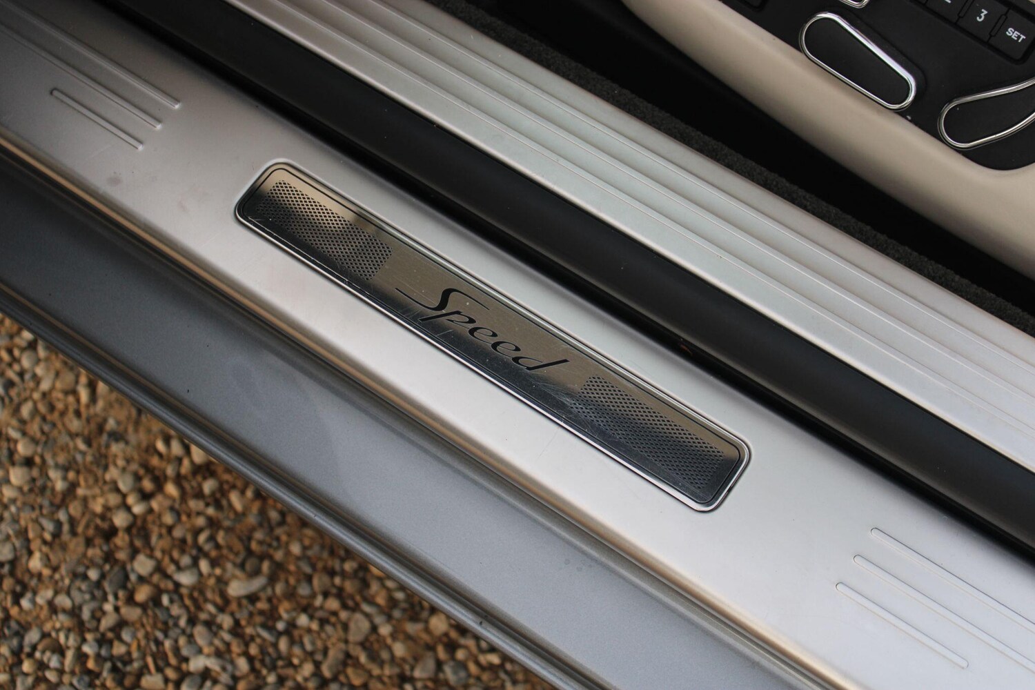 Used Bentley Continental 2014 for sale - 76371103: Photo 35