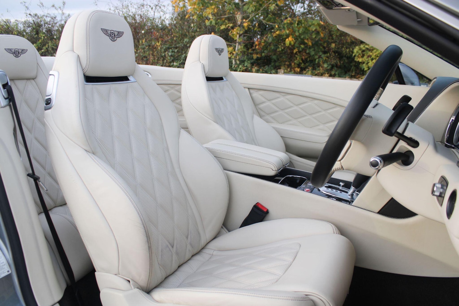 Used Bentley Continental 2014 for sale - 76371103: Photo 4