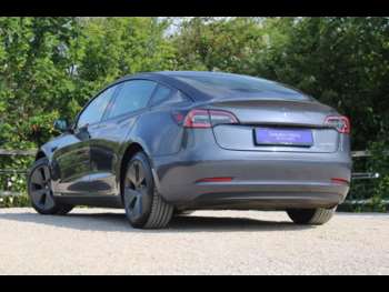 Used Tesla Model 3 2020 for sale - 74977640: Photo