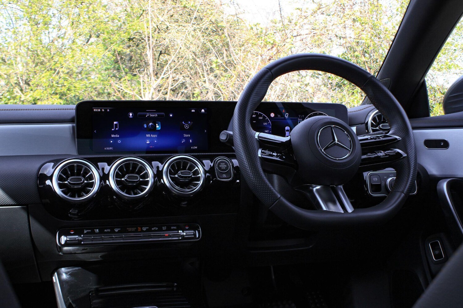 Used Mercedes-Benz CLA 2023 for sale - 78170875: Photo 8