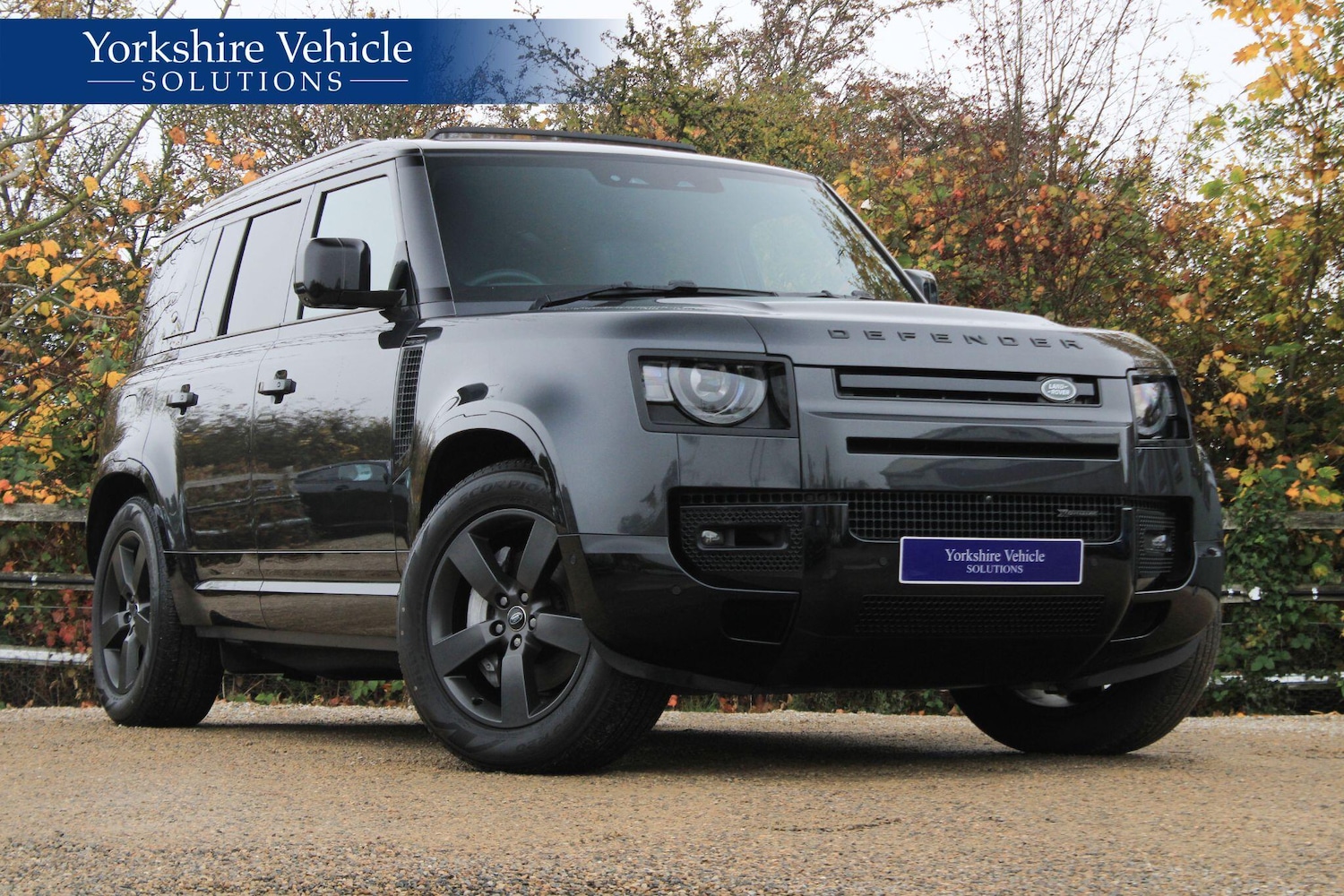 Used Land Rover Defender 2023 for sale - 76993198: Photo 1