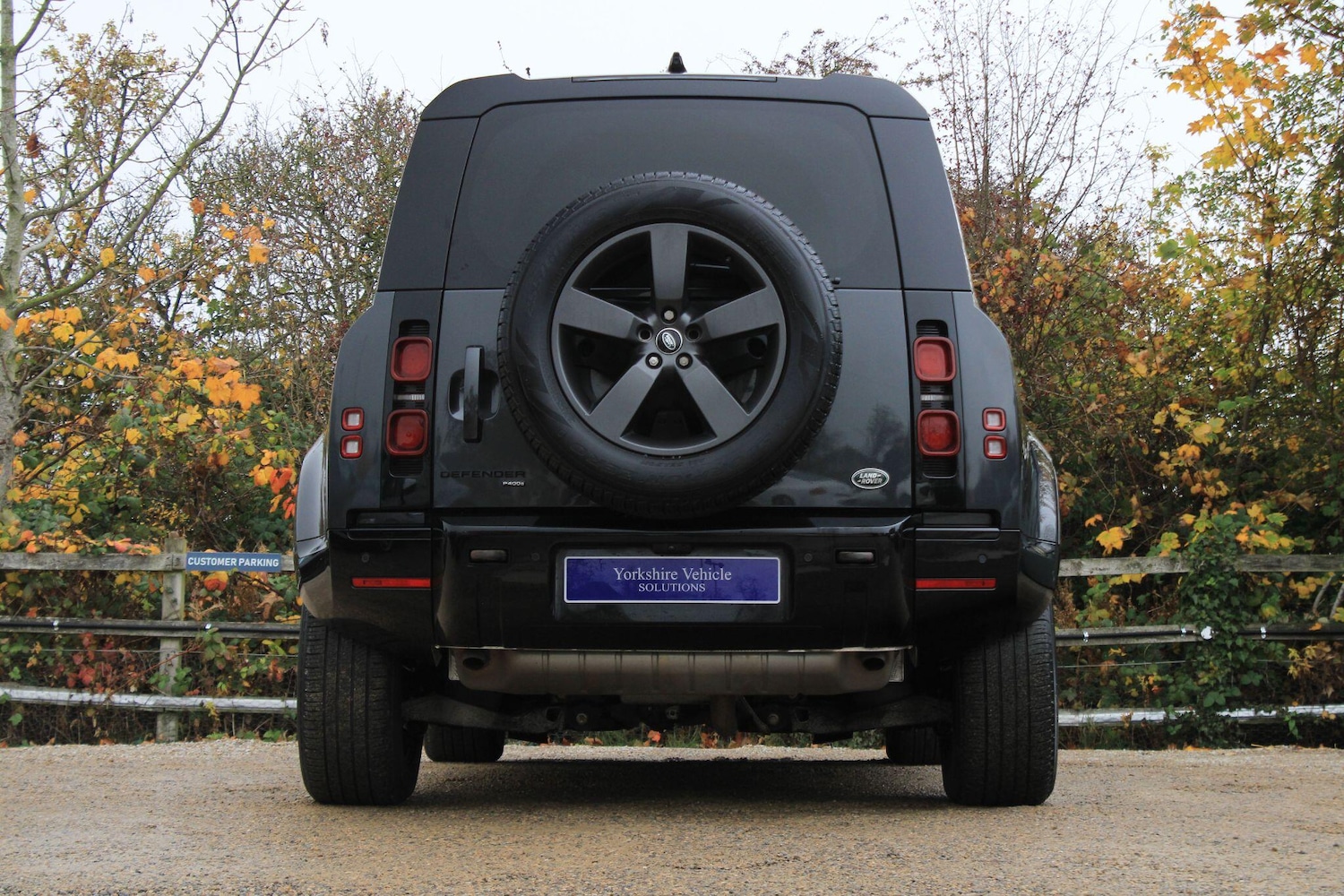 Used Land Rover Defender 2023 for sale - 76993198: Photo 44