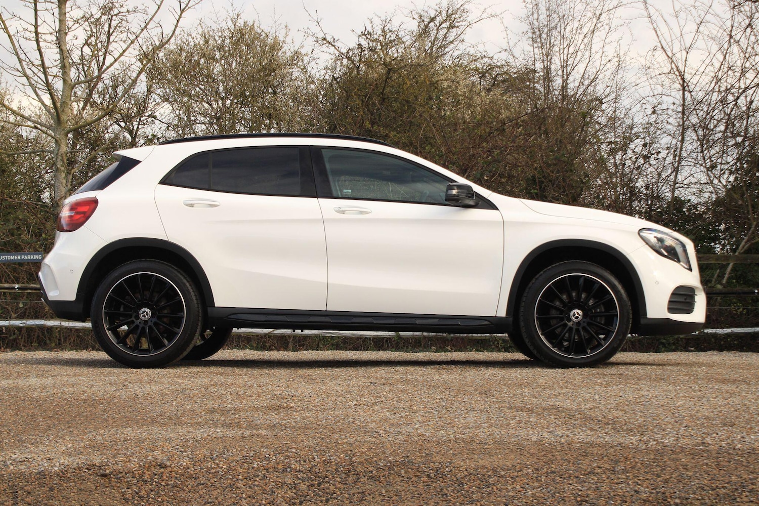 Used Mercedes-Benz GLA 2019 for sale - 78019365: Photo 2