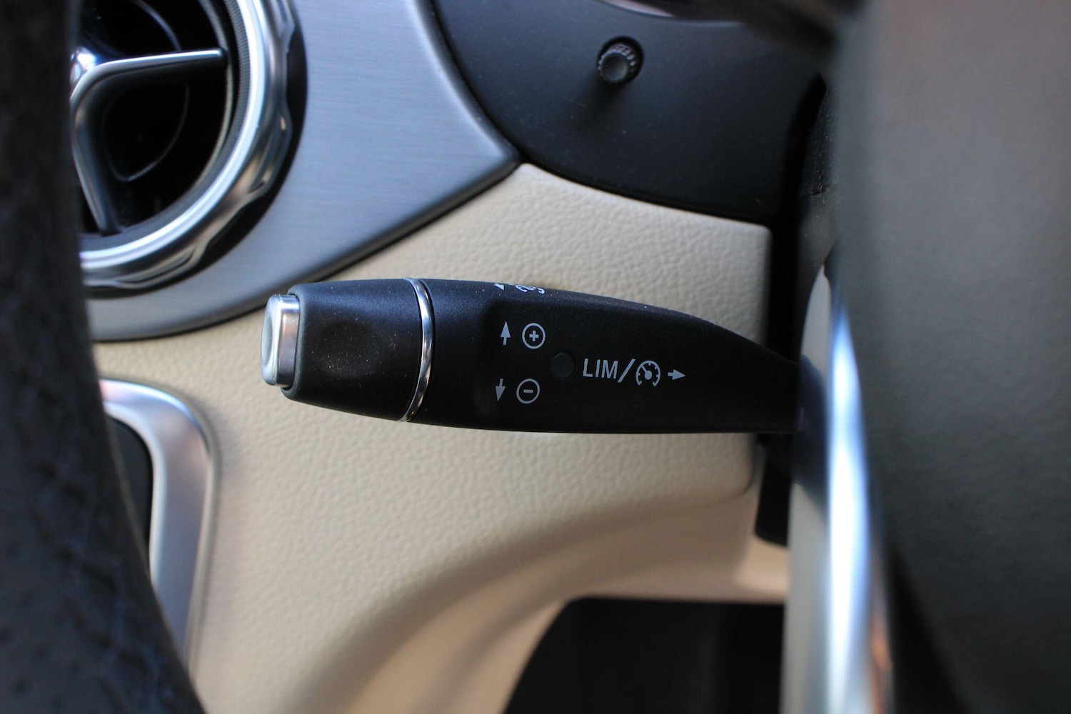 Used Mercedes-Benz GLA 2019 for sale - 78019365: Photo 30