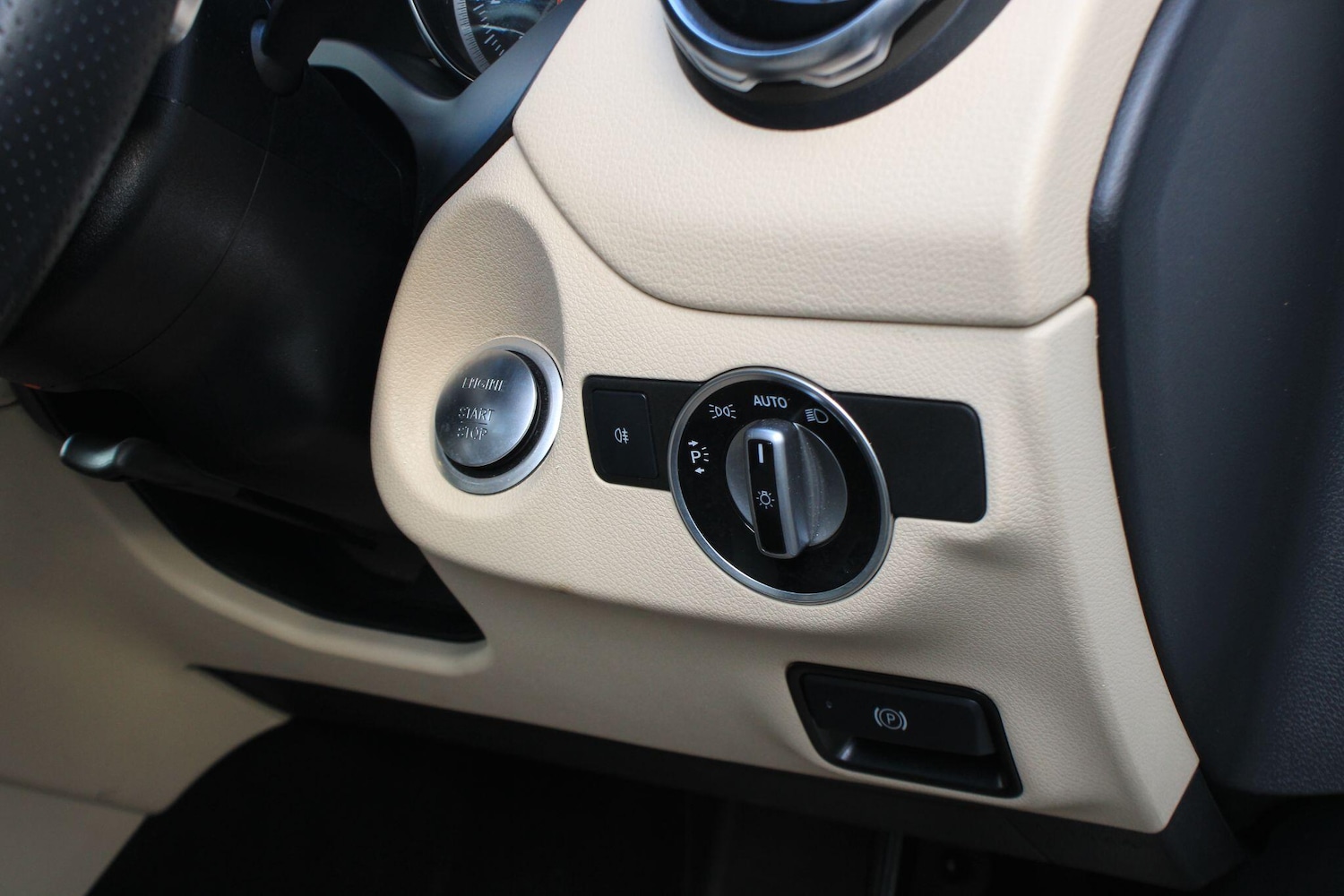 Used Mercedes-Benz GLA 2019 for sale - 78019365: Photo 35