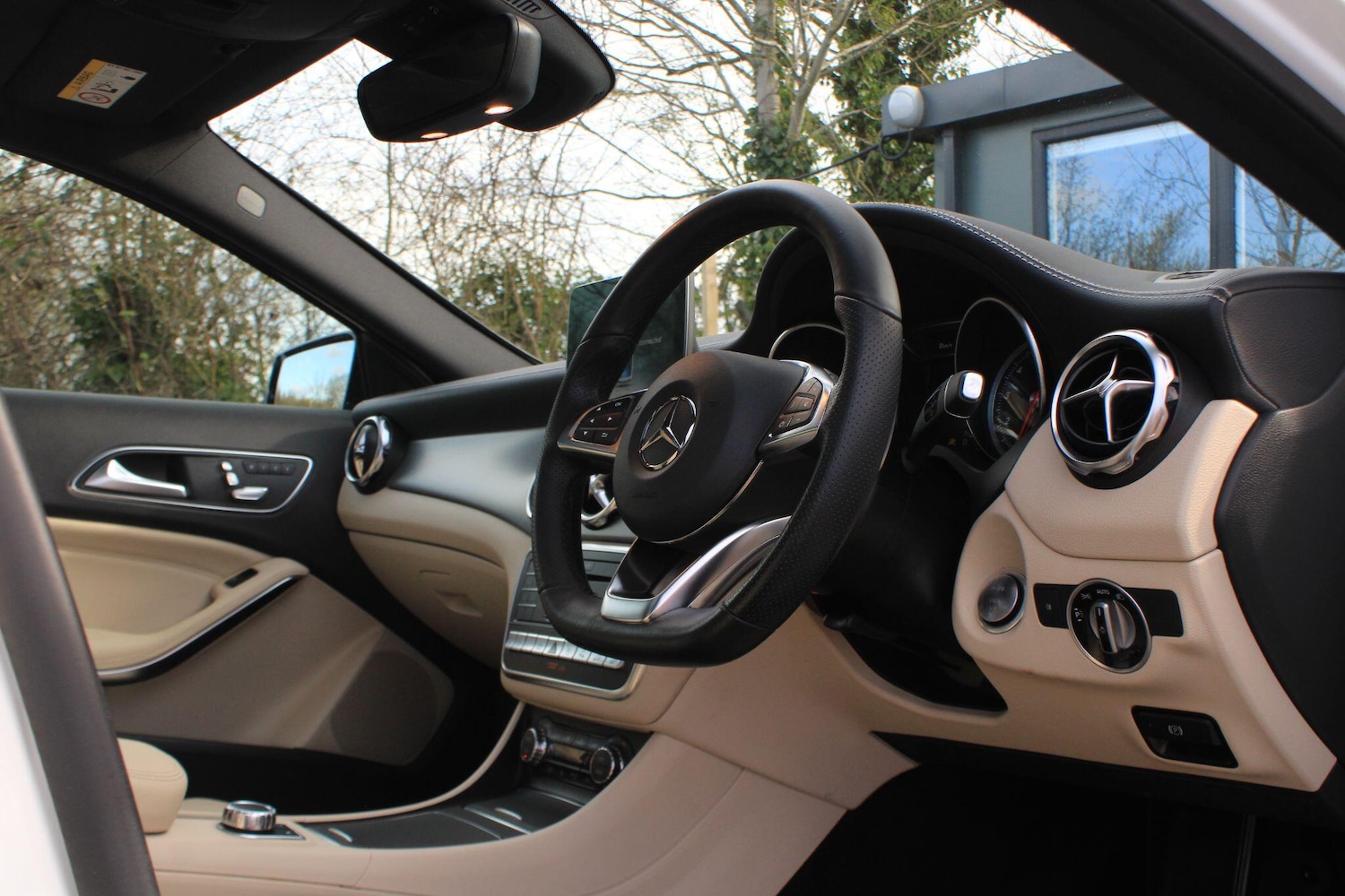 Used Mercedes-Benz GLA 2019 for sale - 78019365: Photo 5