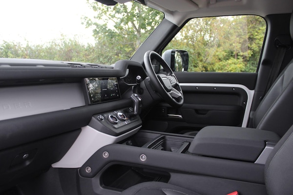 Used Land Rover Defender 110 2021 for sale - 76109413: Photo 19
