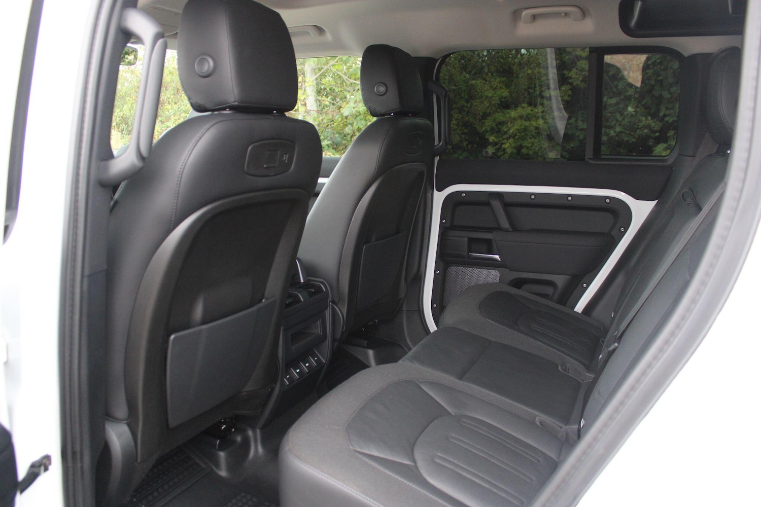 Used Land Rover Defender 110 2021 for sale - 76109413: Photo 22