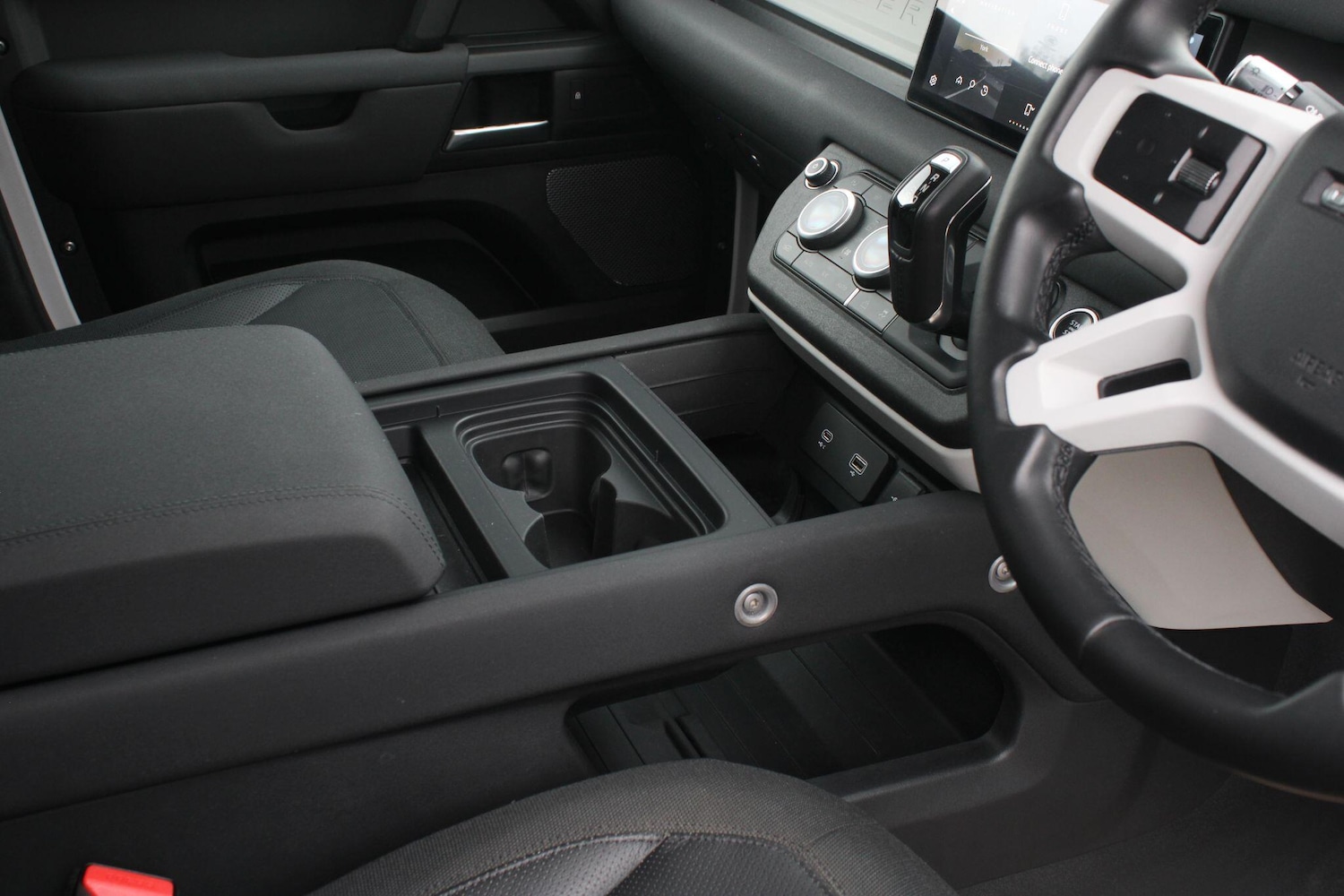 Used Land Rover Defender 110 2021 for sale - 76109413: Photo 23