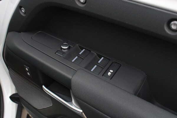 Used Land Rover Defender 110 2021 for sale - 76109413: Photo 33