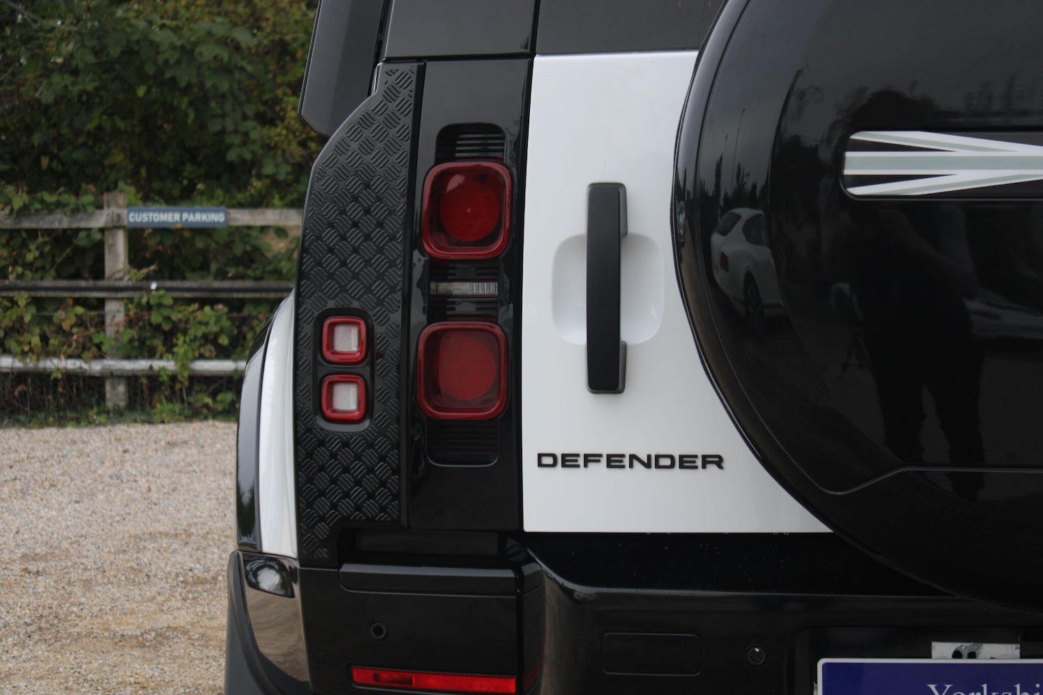 Used Land Rover Defender 110 2021 for sale - 76109413: Photo 39