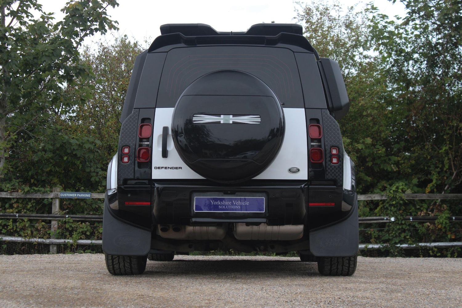 Used Land Rover Defender 110 2021 for sale - 76109413: Photo 41