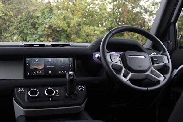 Used Land Rover Defender 110 2021 for sale - 76109413: Photo 9