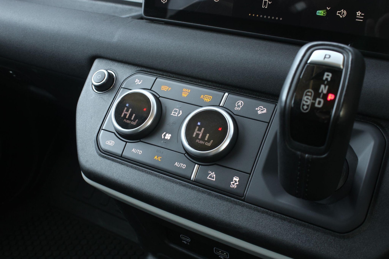 Used Land Rover Defender 110 2021 for sale - 76109091: Photo 22