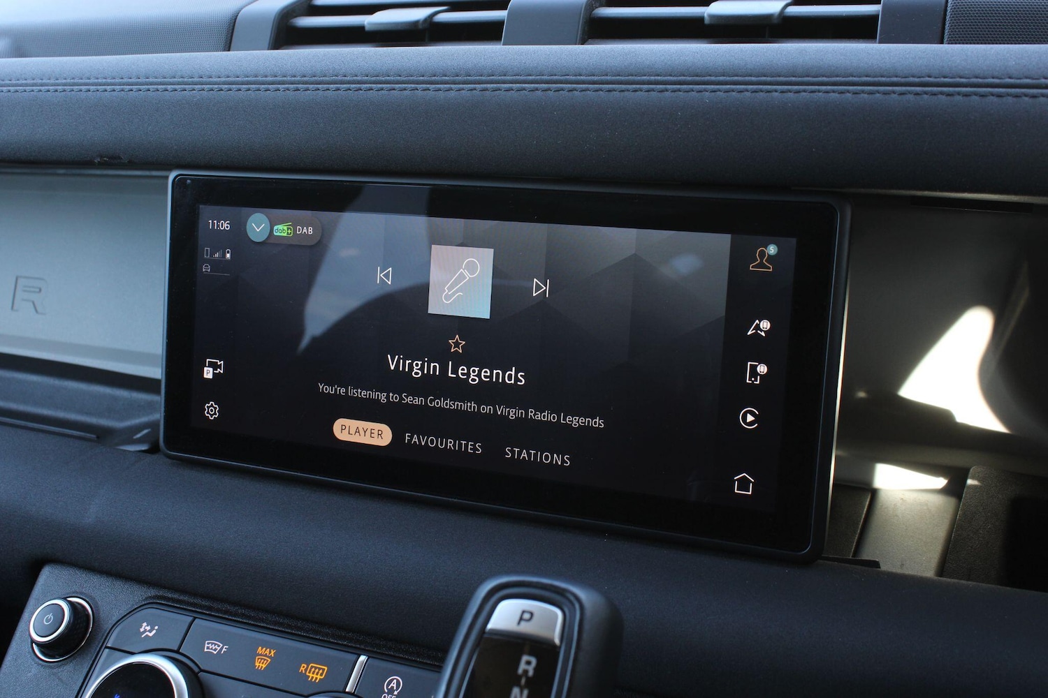 Used Land Rover Defender 110 2021 for sale - 76109091: Photo 30