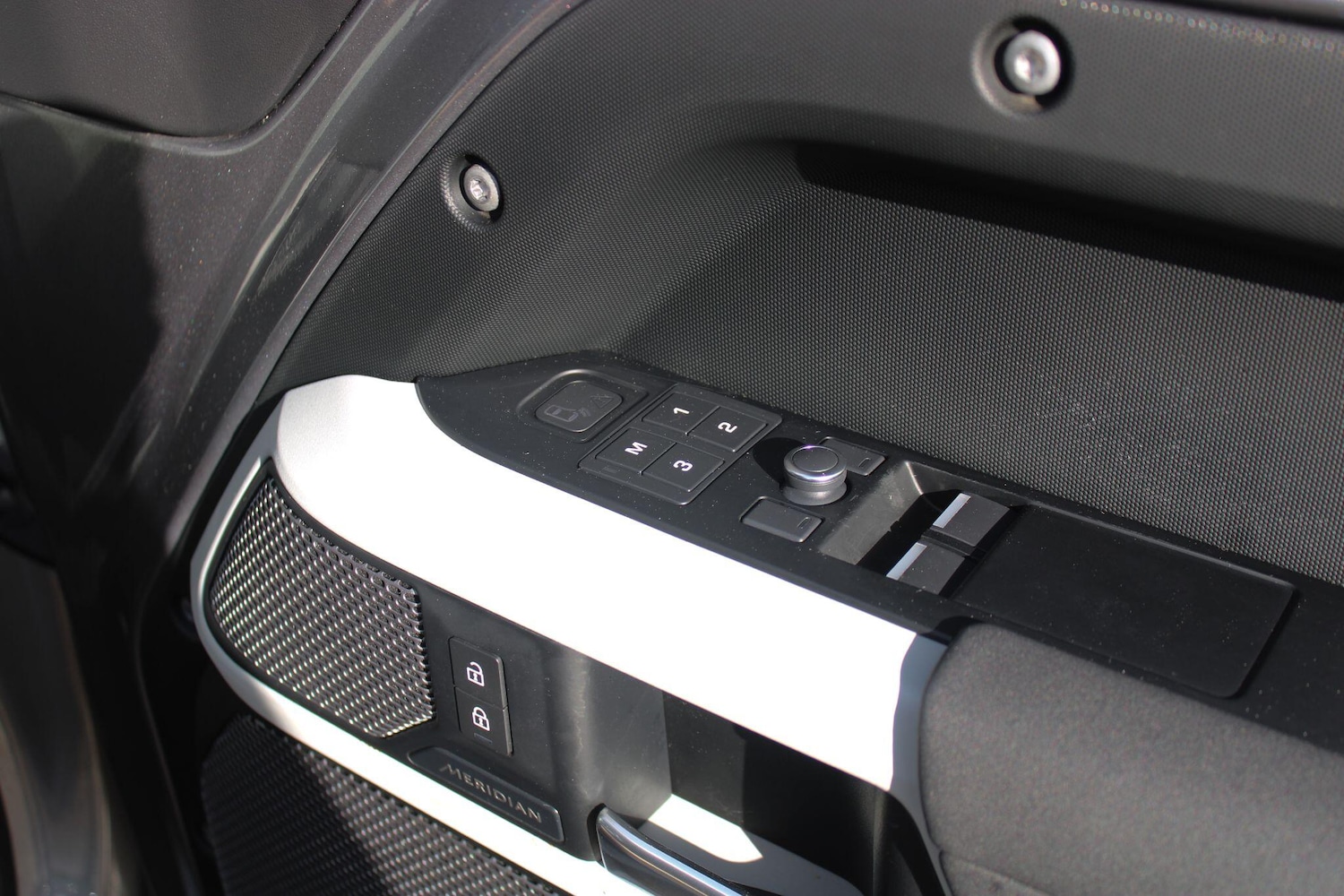 Used Land Rover Defender 110 2021 for sale - 76109091: Photo 33