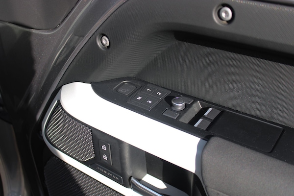 Used Land Rover Defender 110 2021 for sale - 76109091: Photo 33