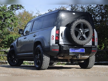 Used Land Rover Defender 110 2021 for sale - 76109091: Photo 3