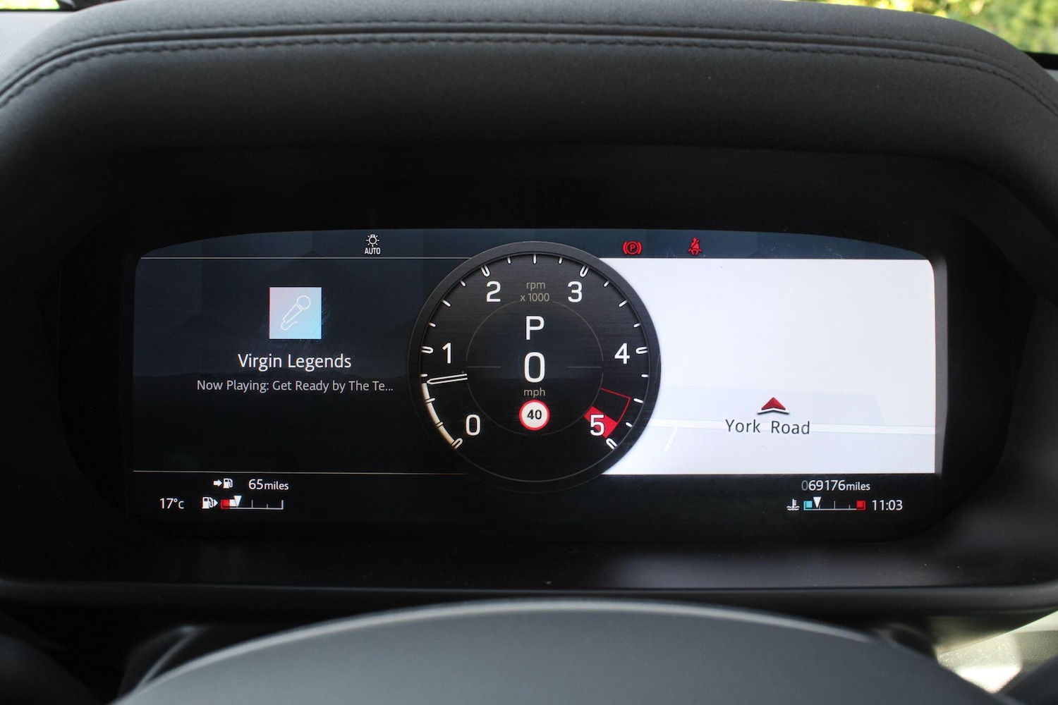 Used Land Rover Defender 110 2021 for sale - 76109091: Photo 6