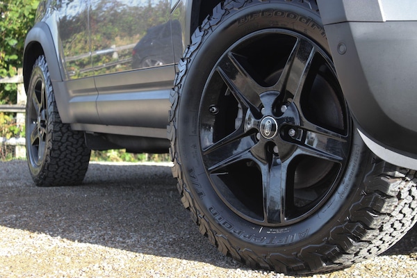 Used Land Rover Defender 110 2021 for sale - 76109091: Photo 9