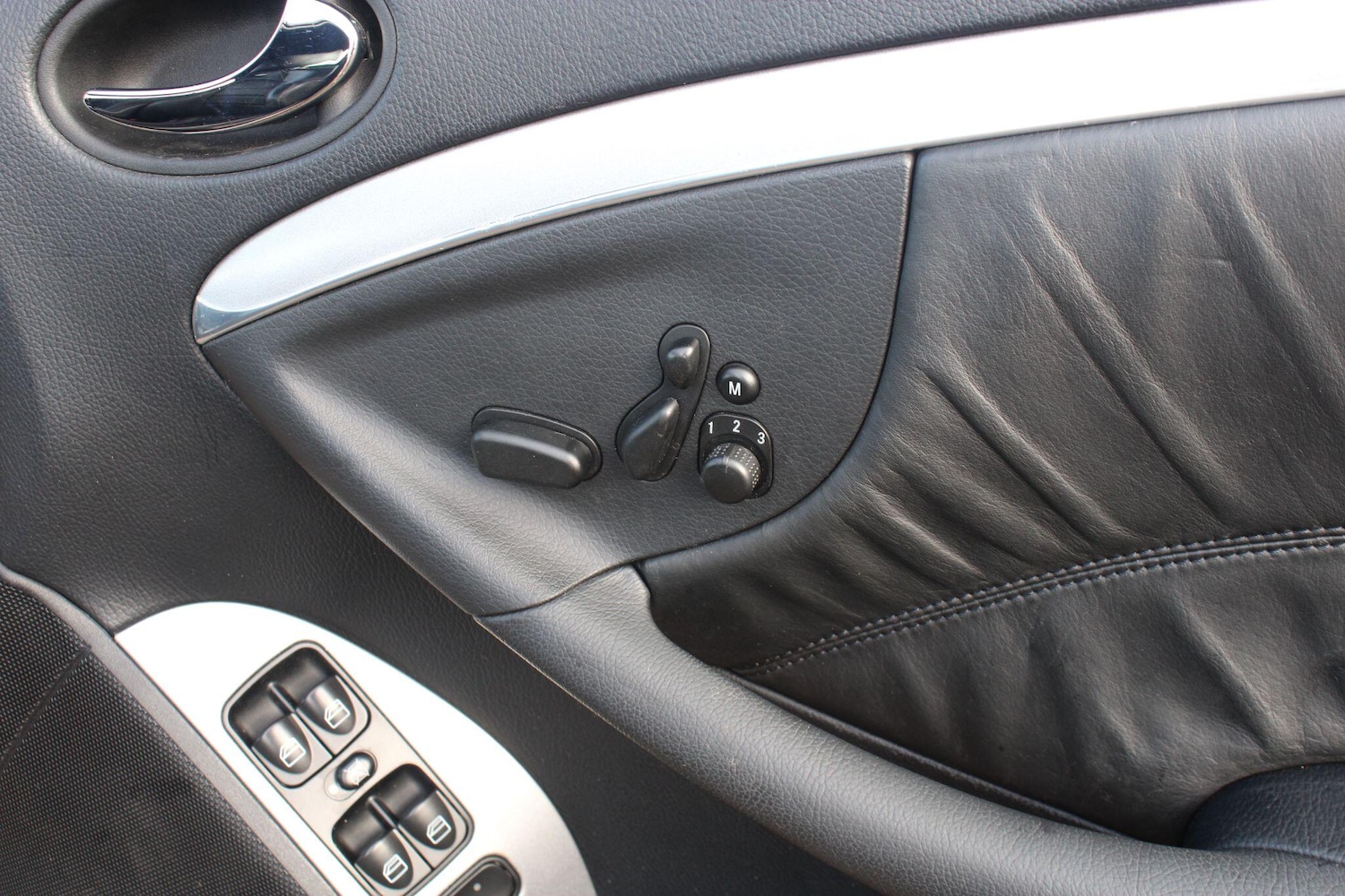 Used Mercedes-Benz CLK 2007 for sale - 76409603: Photo 28