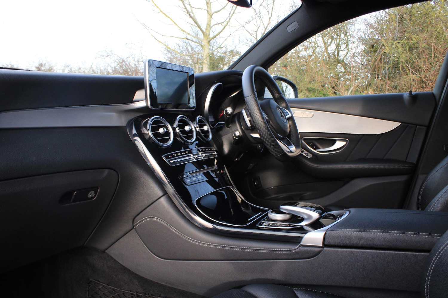 Used Mercedes-Benz GLC 2017 for sale - 77143980: Photo 18