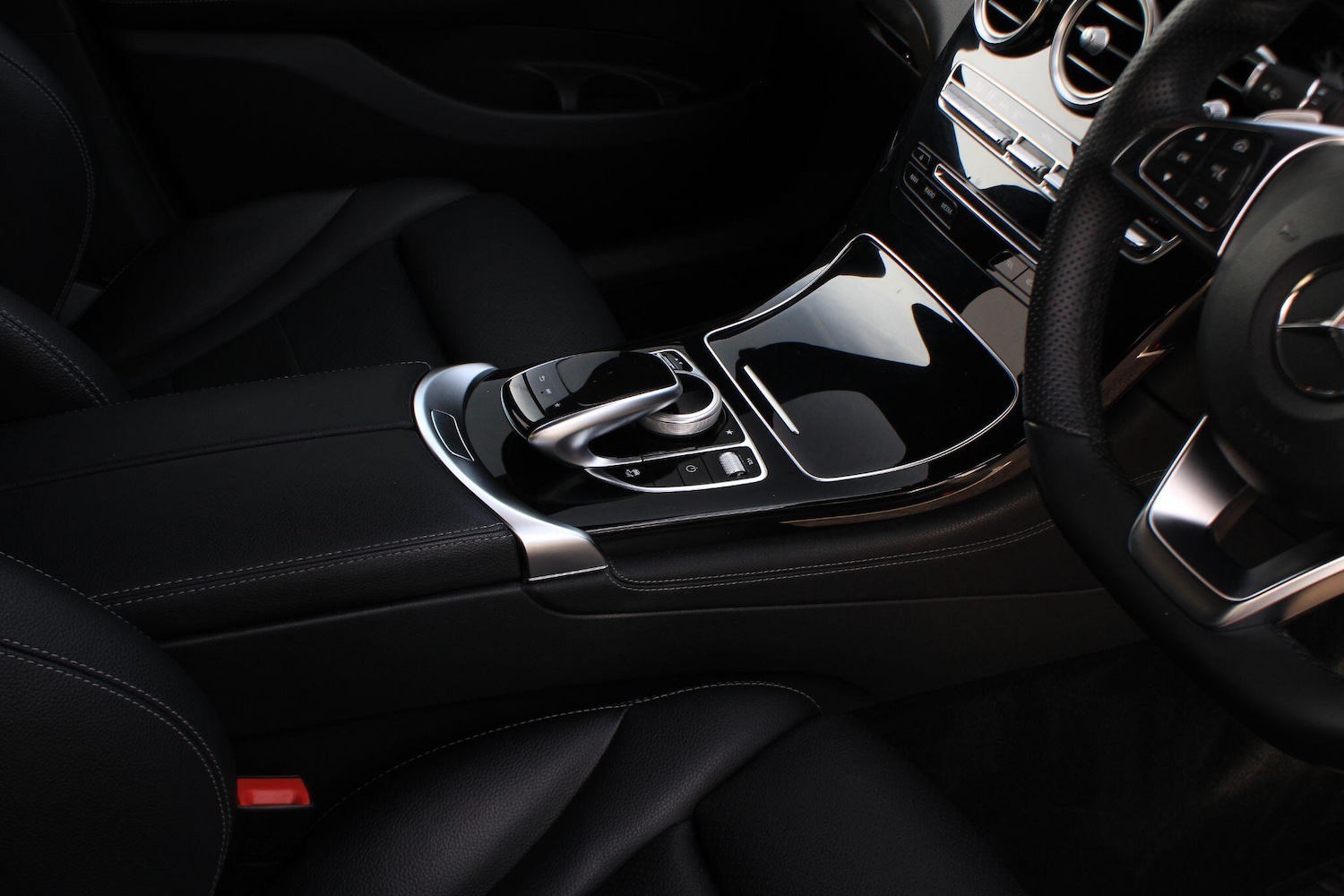 Used Mercedes-Benz GLC 2017 for sale - 77143980: Photo 22