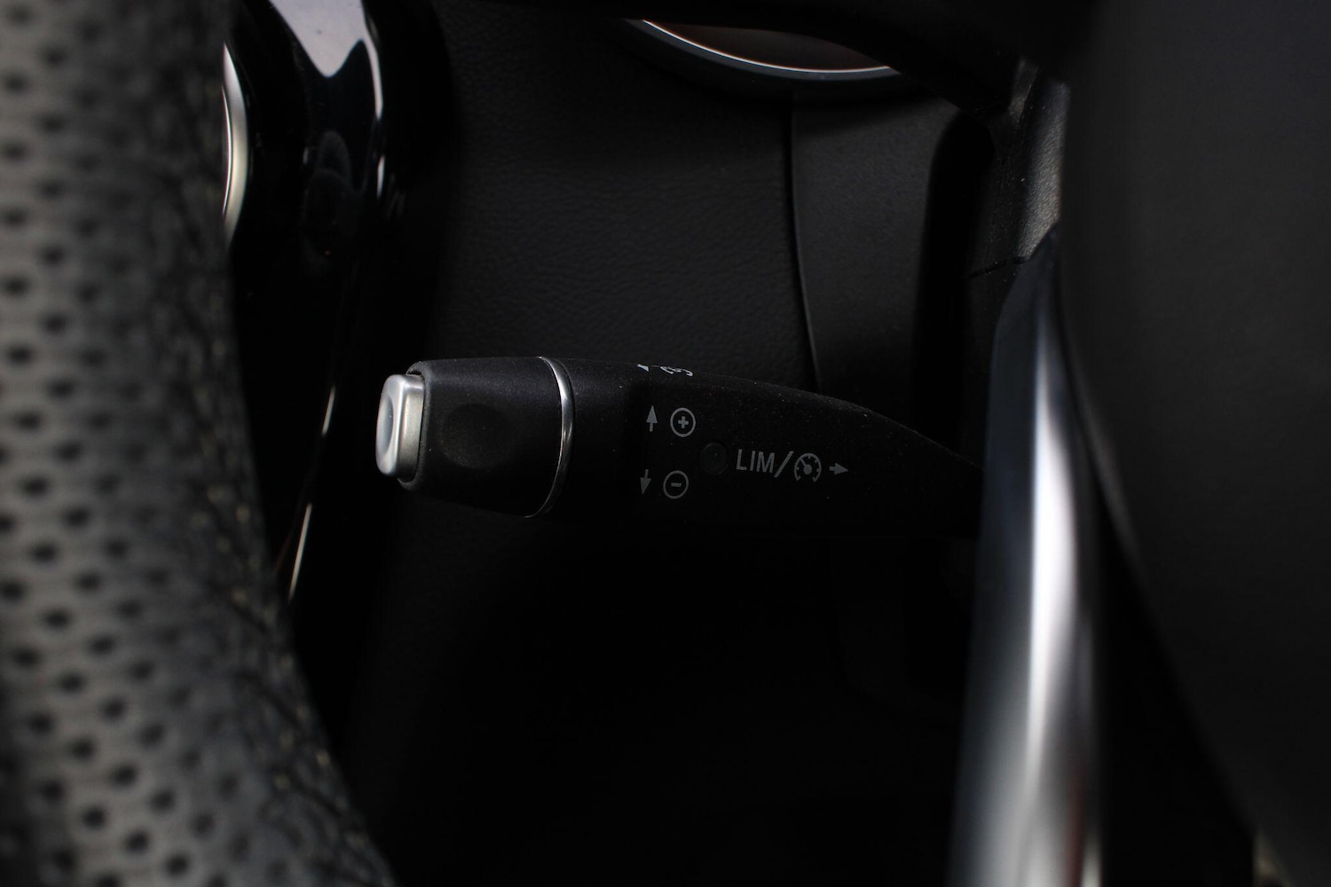 Used Mercedes-Benz GLC 2017 for sale - 77143980: Photo 29