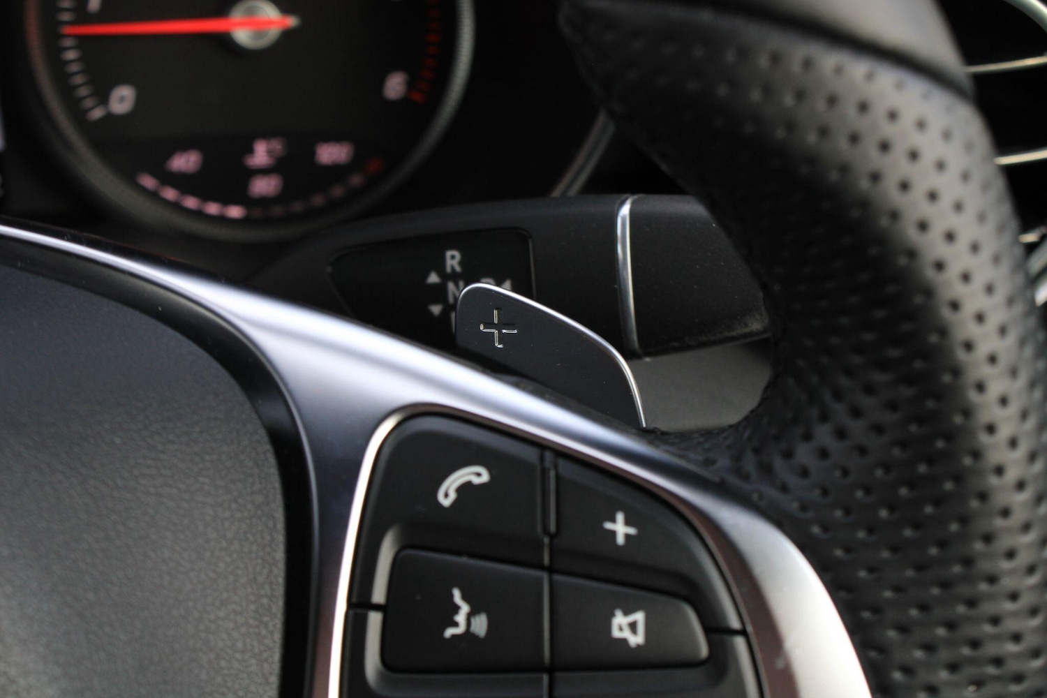 Used Mercedes-Benz GLC 2017 for sale - 77143980: Photo 33