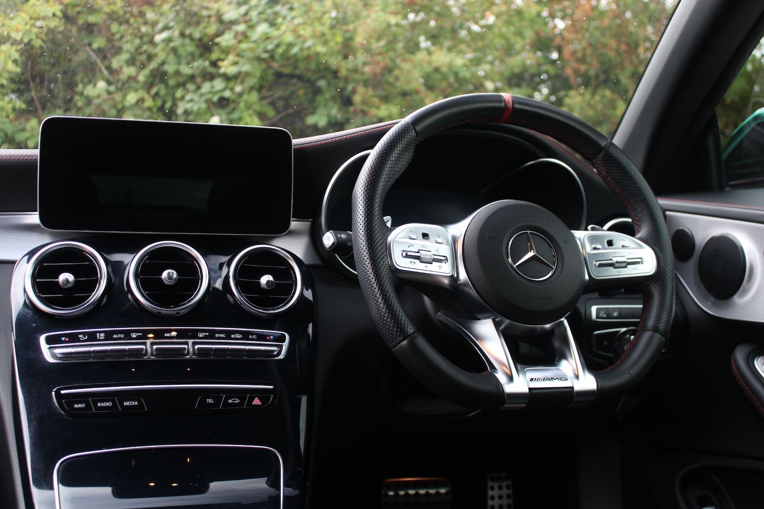 Used Mercedes-Benz C Class 2019 for sale - 76989397: Photo 11