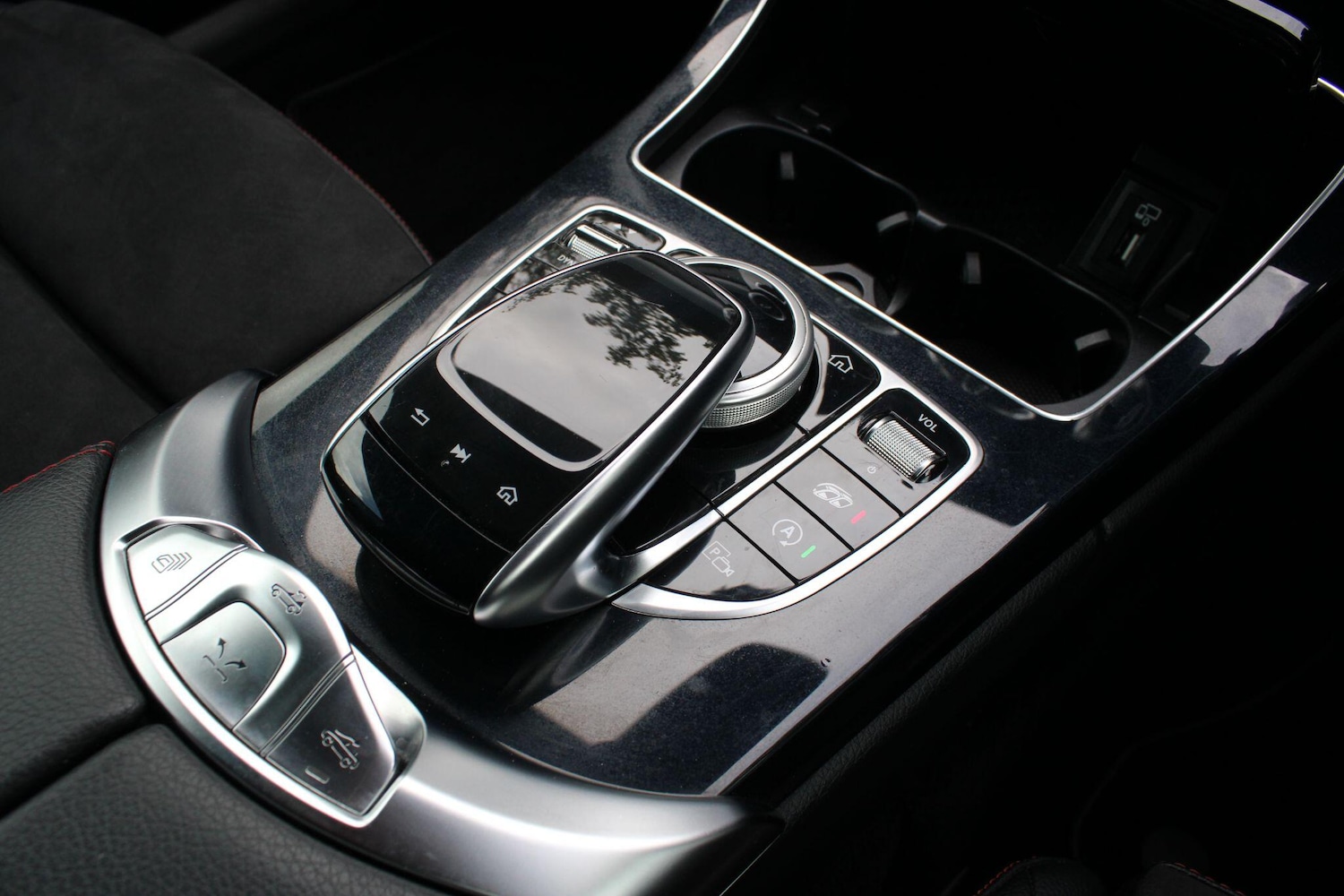 Used Mercedes-Benz C Class 2019 for sale - 76989397: Photo 28