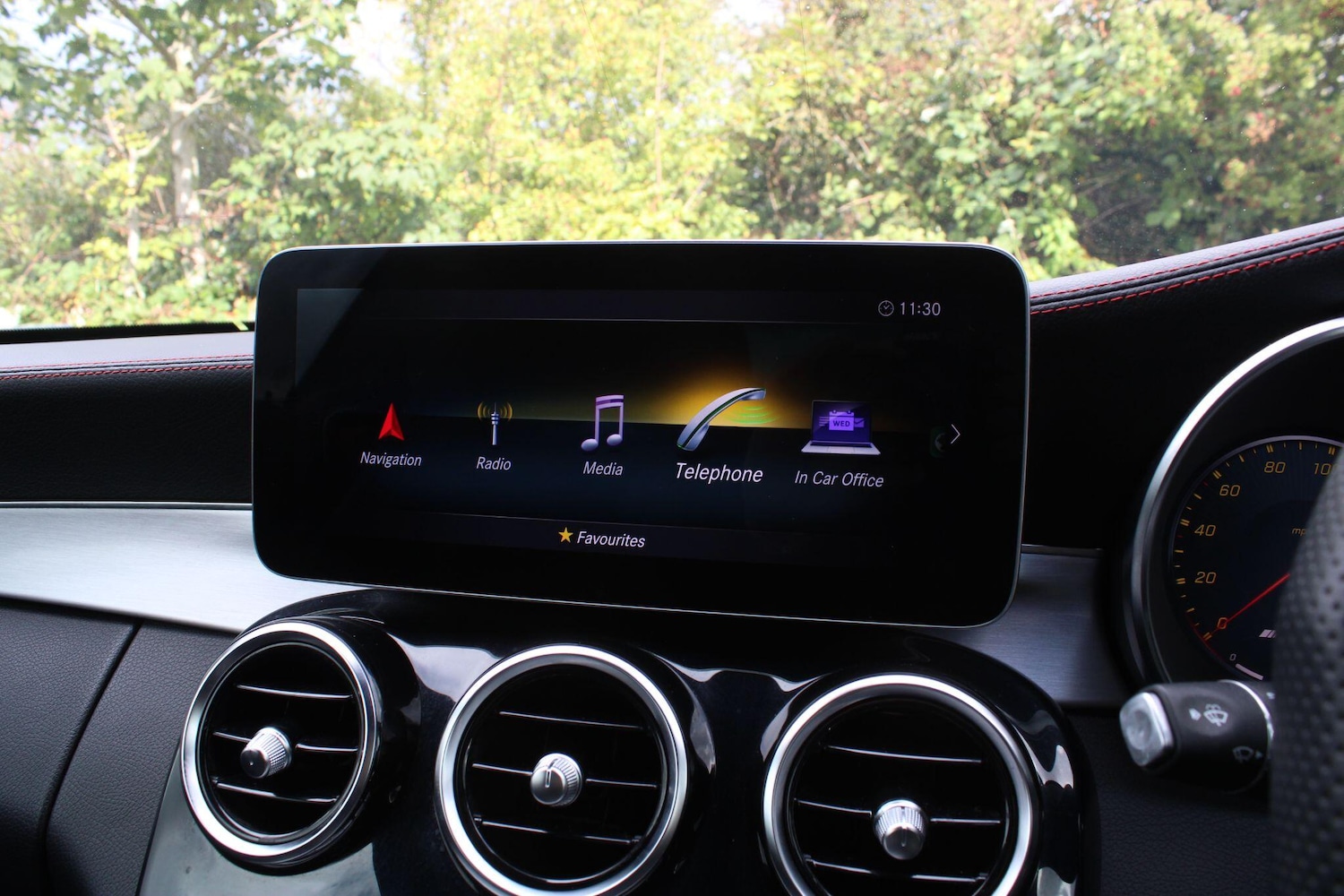 Used Mercedes-Benz C Class 2019 for sale - 76989397: Photo 31