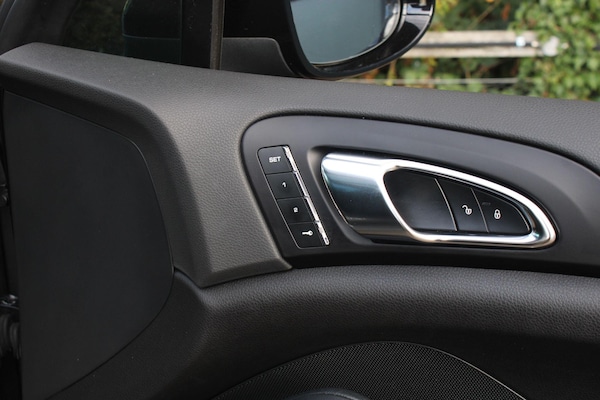 Used Porsche Cayenne for sale - 76238658: Photo 33