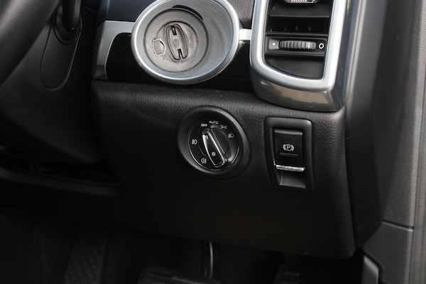 Used Porsche Cayenne for sale - 76238658: Photo 35