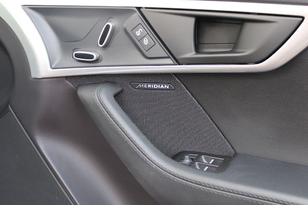 Used Jaguar F-Type for sale - 75757560: Photo 25