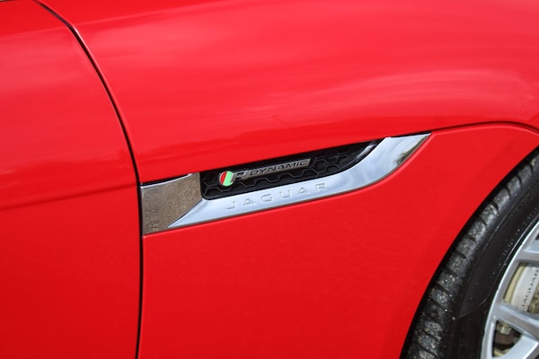 Used Jaguar F-Type for sale - 75757560: Photo 32
