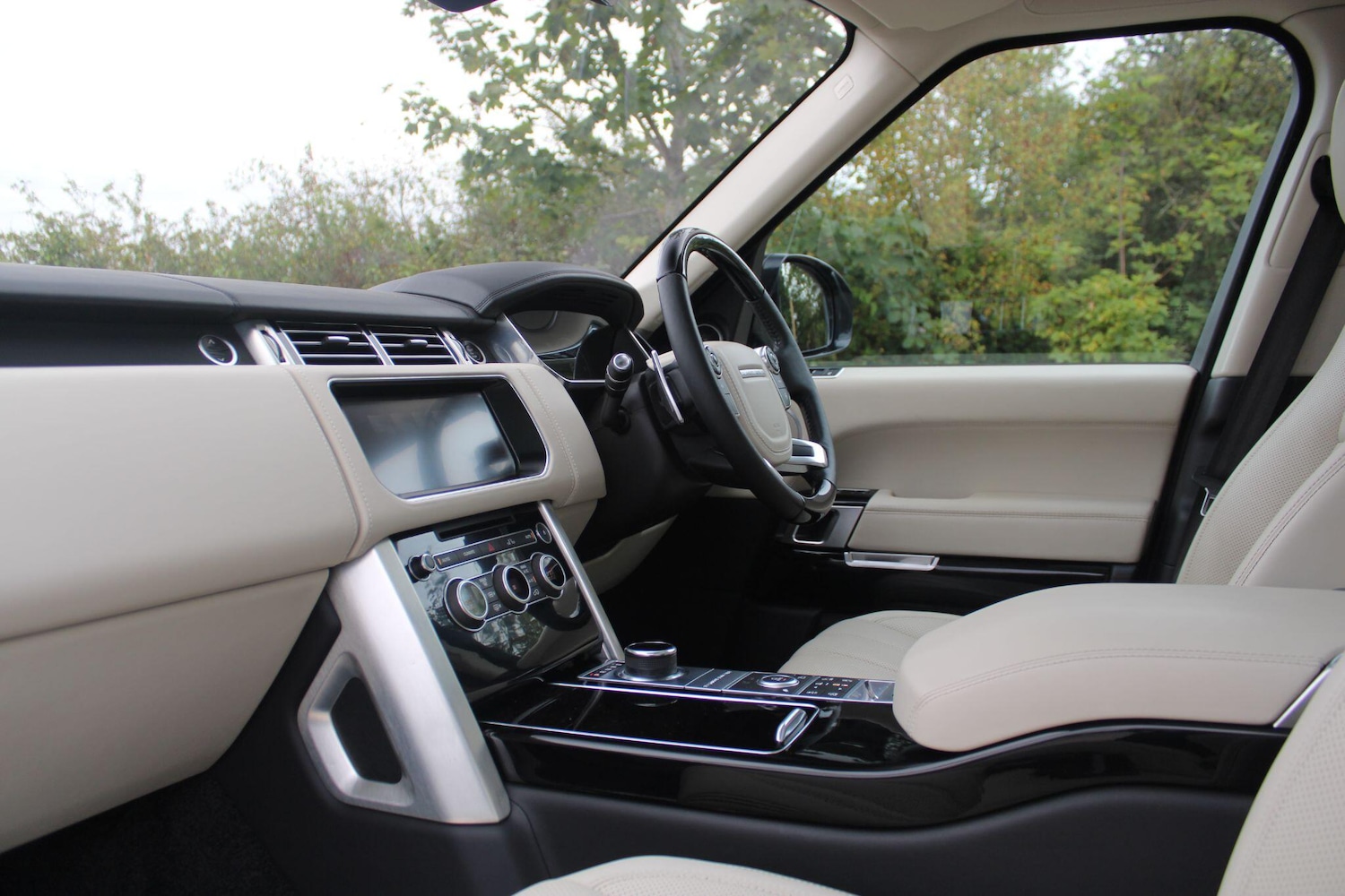 Used Land Rover Range Rover 2017 for sale - 76084402: Photo 21