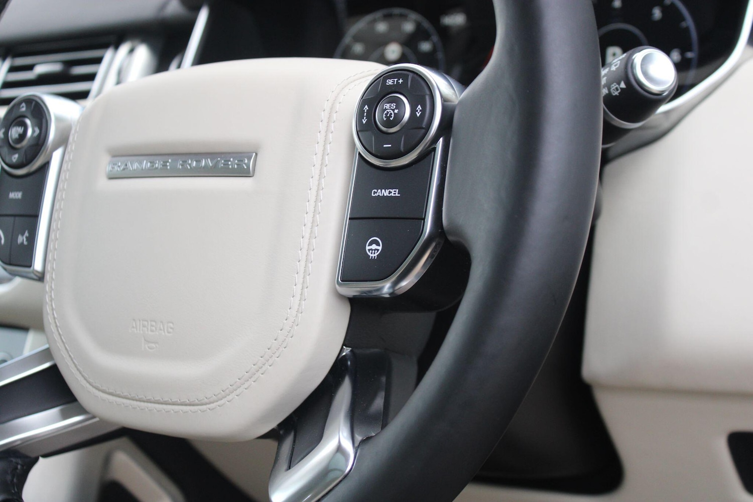 Used Land Rover Range Rover 2017 for sale - 76084402: Photo 26
