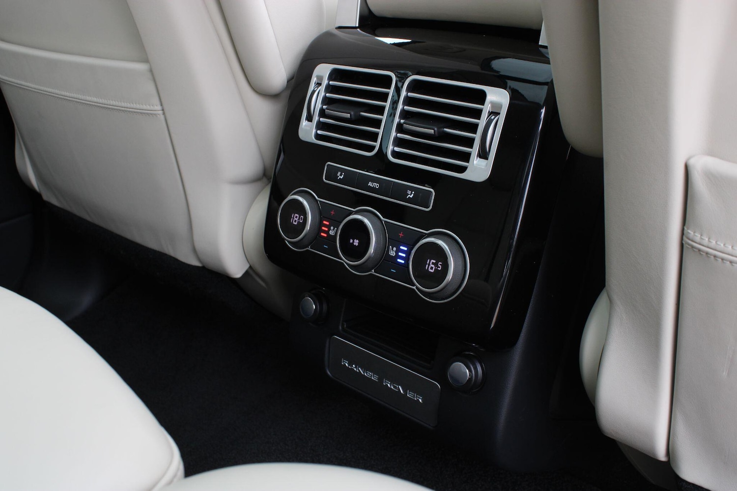 Used Land Rover Range Rover 2017 for sale - 76084402: Photo 38